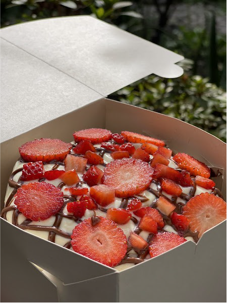 tortas_bogota_de_cumpleanos_para_hombre_mujer_decoradas_artesanales_personalizadas_a_domicilio_de_rollos_de_canela